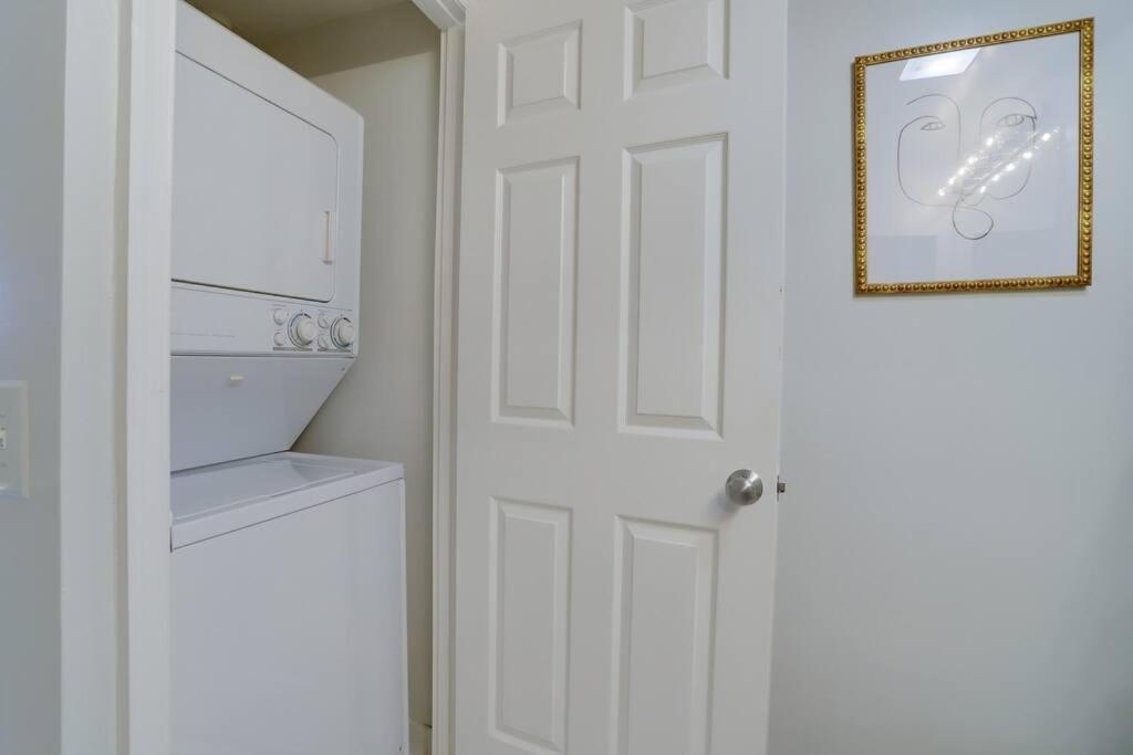 Exclusive Apt In Ballston With Gym Арлингтън Екстериор снимка